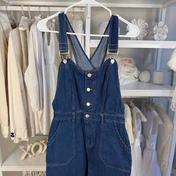 Le Liz Collection women’s sz. Small fitted overalls, casual, feminine #3670 - Picture 3 of 8